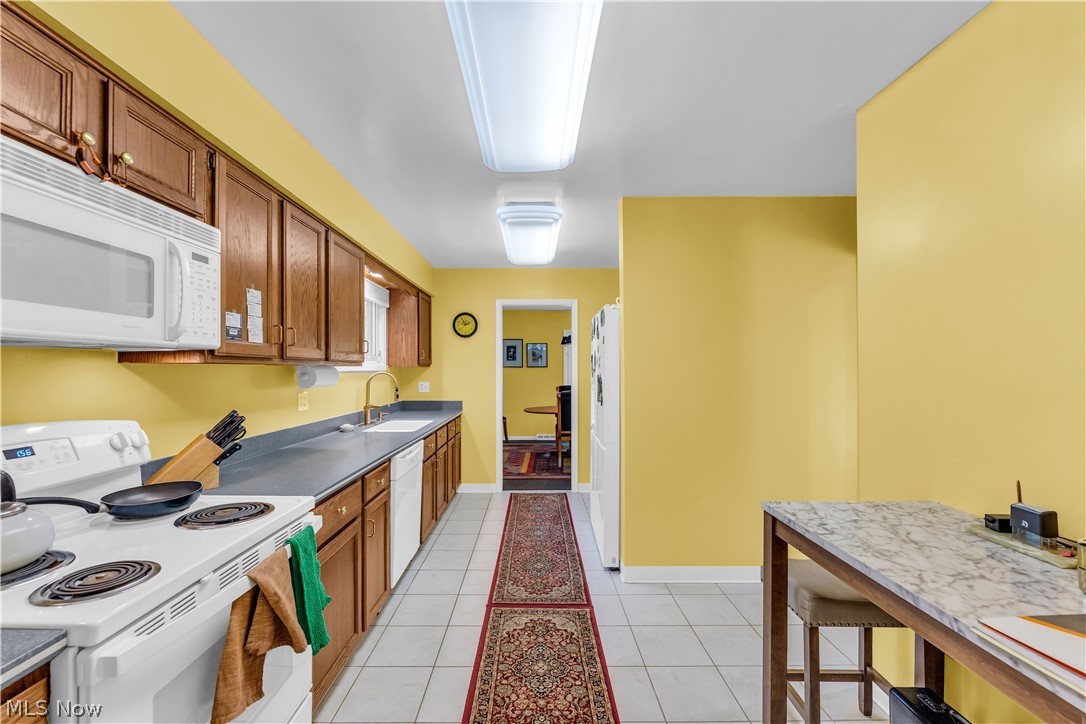 36 Oakshore Drive Bratenahl OH 44108