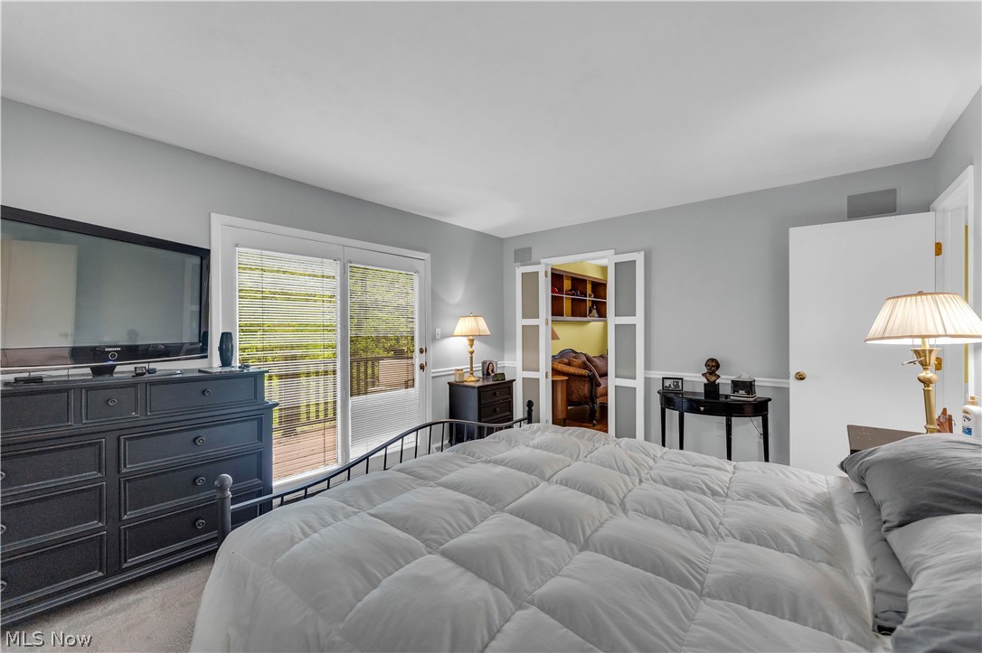 36 Oakshore Drive Bratenahl OH 44108