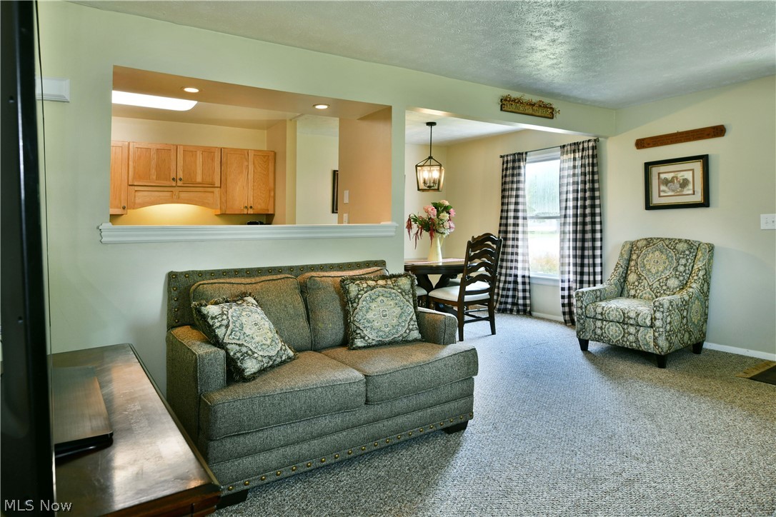 2832 Ivy Hill Circle Cortland OH 44410