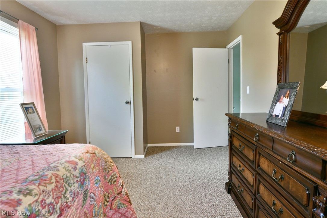 2832 Ivy Hill Circle Cortland OH 44410