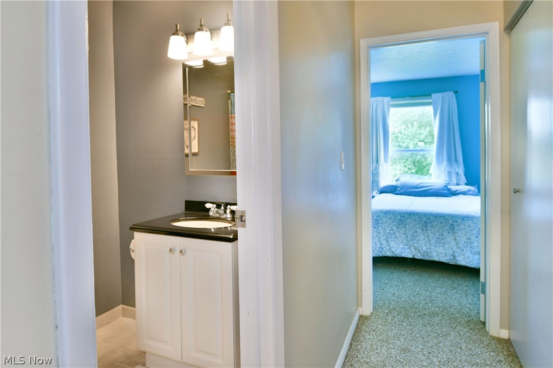 2832 Ivy Hill Circle Cortland OH 44410