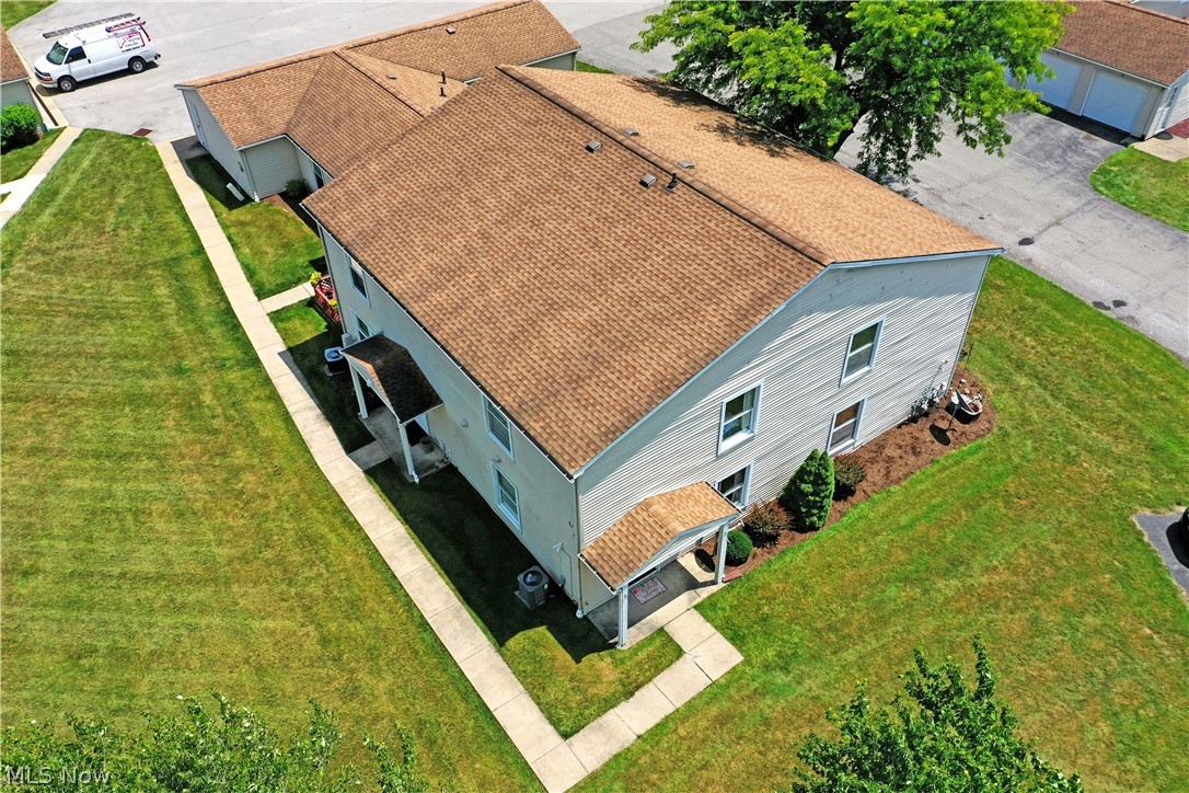2832 Ivy Hill Circle Cortland OH 44410