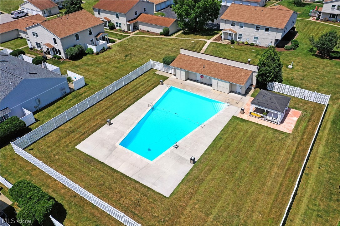 2832 Ivy Hill Circle Cortland OH 44410