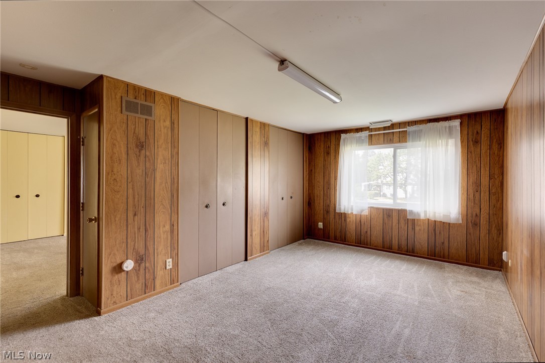 255 N Portage Path Akron OH 44303
