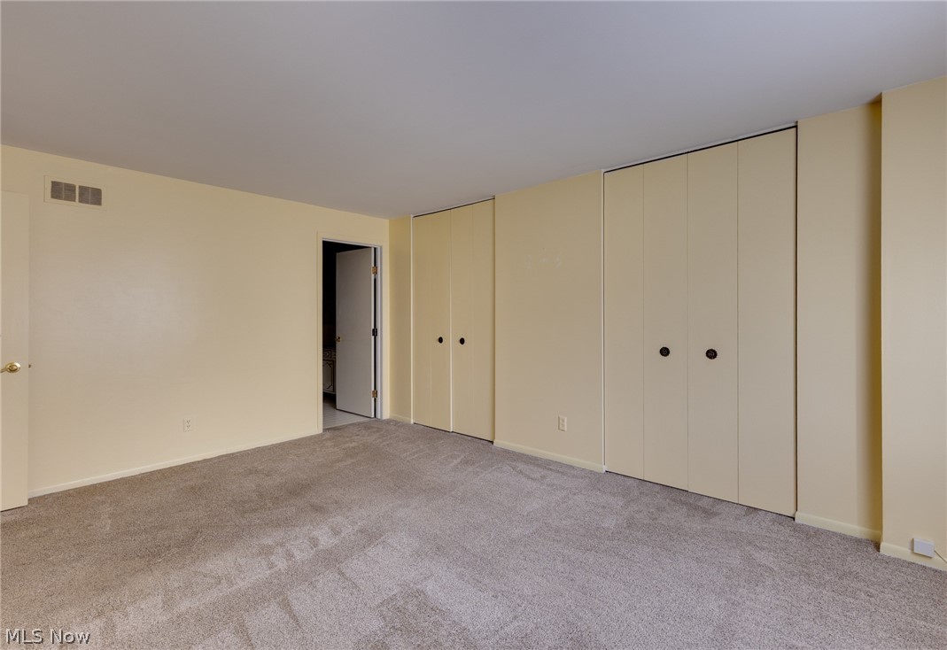 255 N Portage Path Akron OH 44303