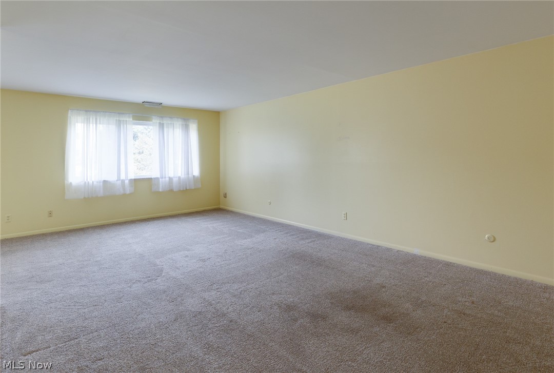 255 N Portage Path Akron OH 44303
