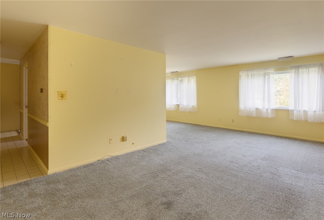 255 N Portage Path Akron OH 44303