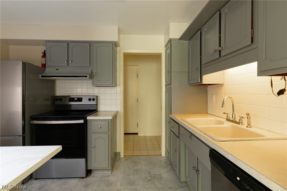 255 N Portage Path Akron OH 44303