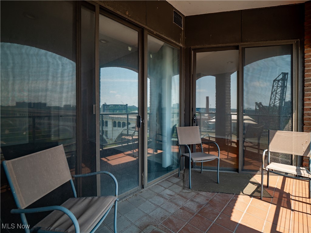 1444 W 10th Street Cleveland OH 44113