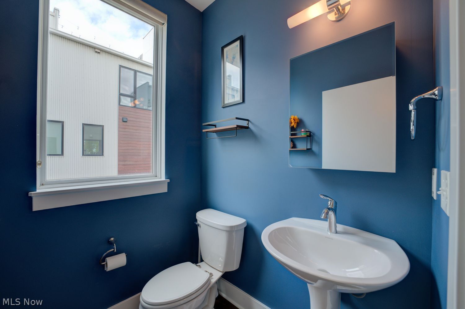 1238 W 70th Street Cleveland OH 44102