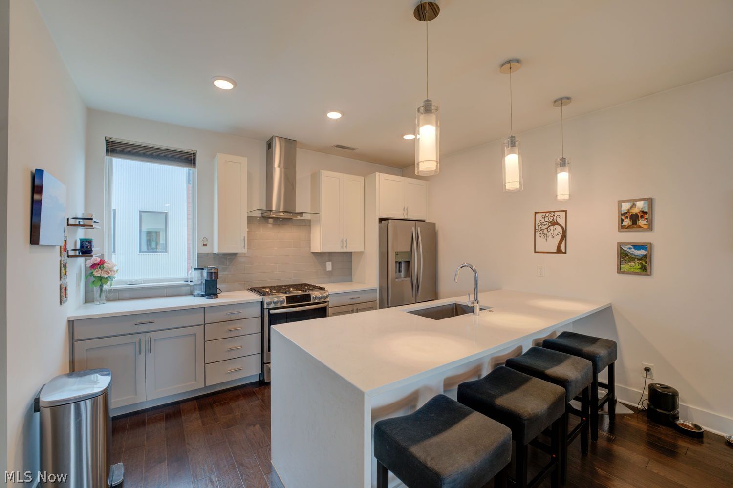 1238 W 70th Street Cleveland OH 44102