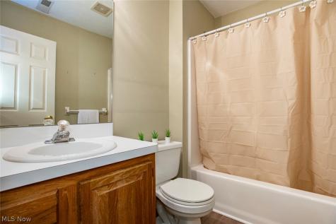 30281 Sugar Sand Lane North Olmsted OH 44070