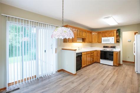 30281 Sugar Sand Lane North Olmsted OH 44070