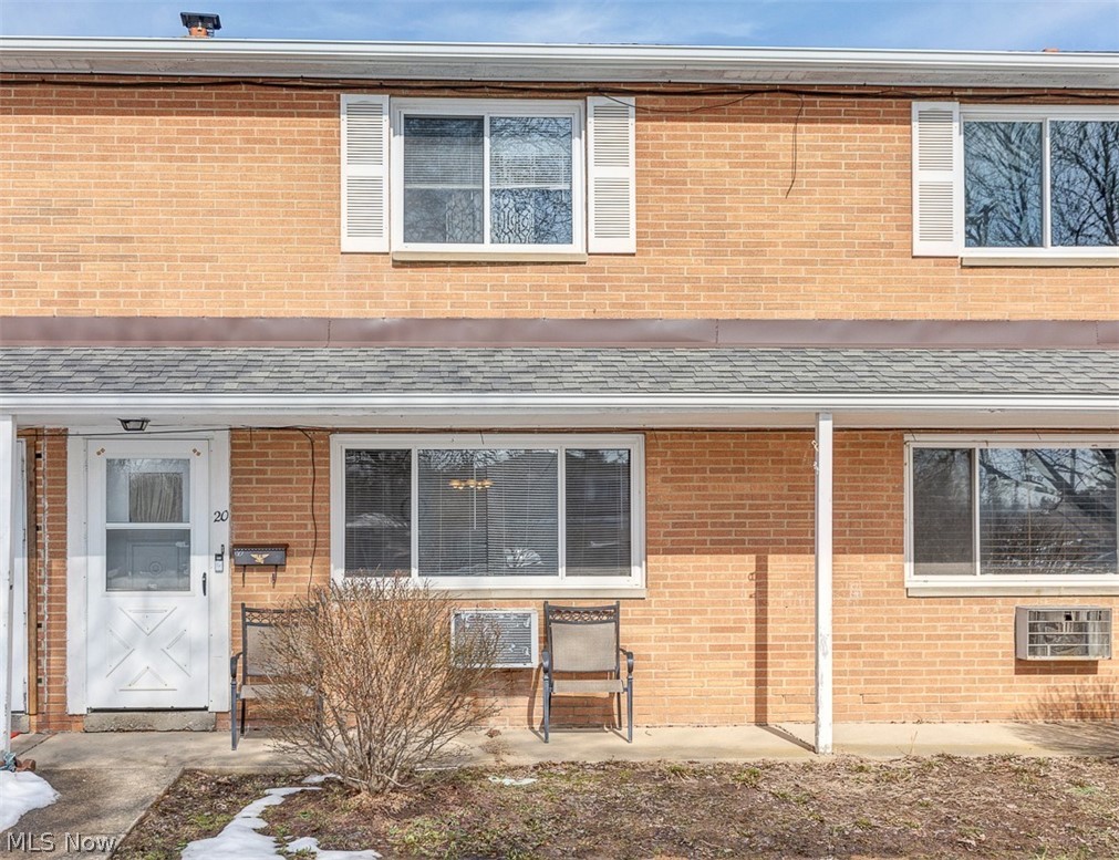 2472 Warren Parkway Twinsburg OH 44087