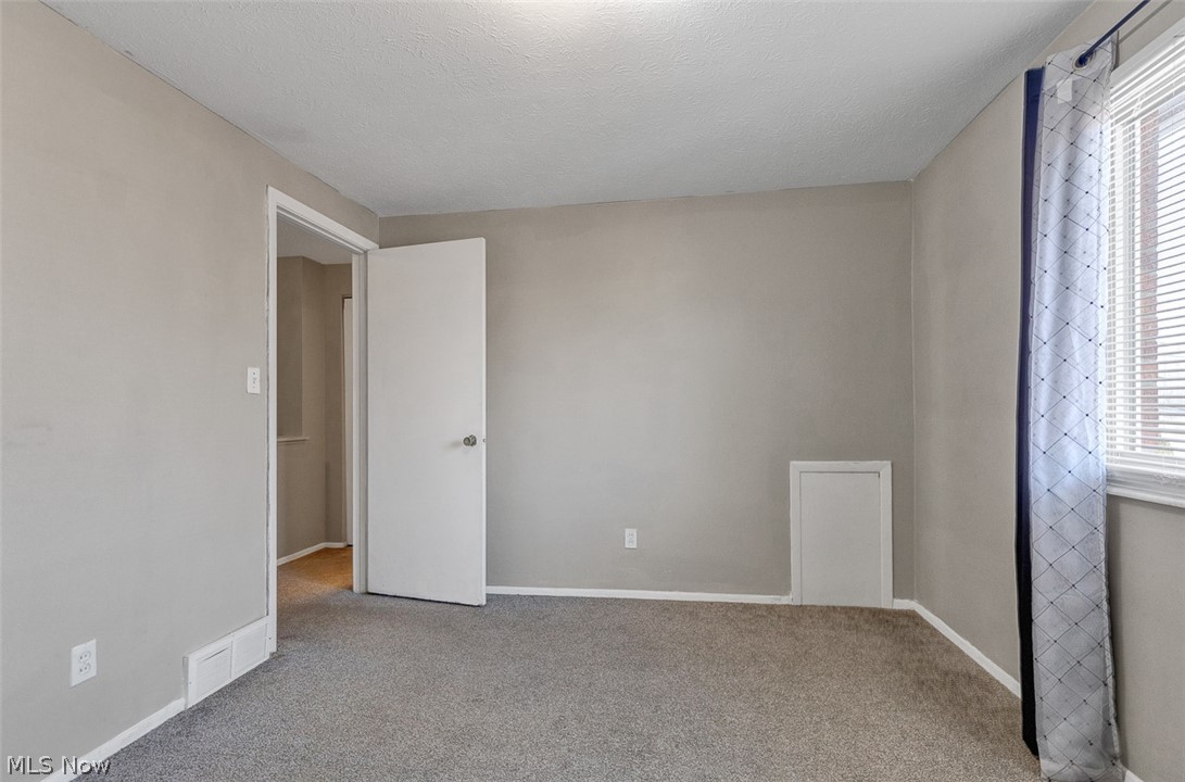 2472 Warren Parkway Twinsburg OH 44087