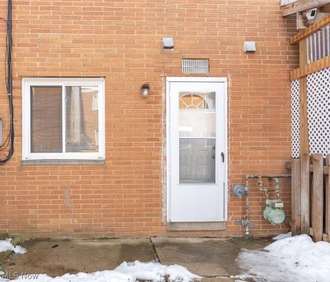 2472 Warren Parkway Twinsburg OH 44087