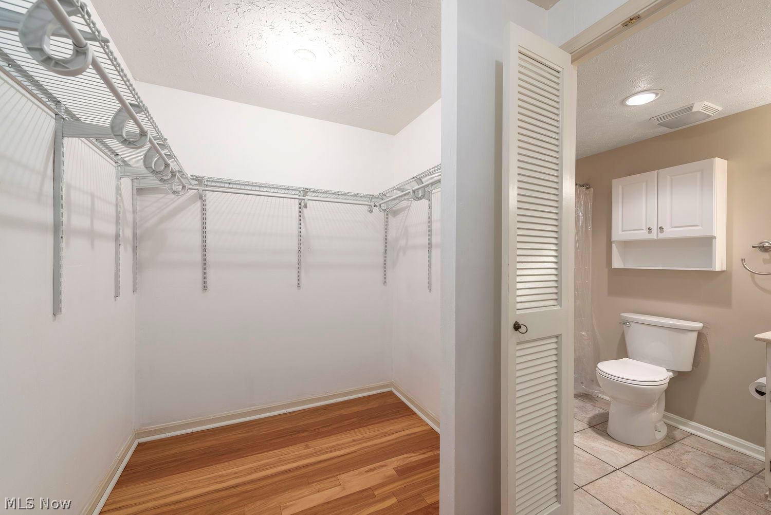 1931 King James Parkway Westlake OH 44145