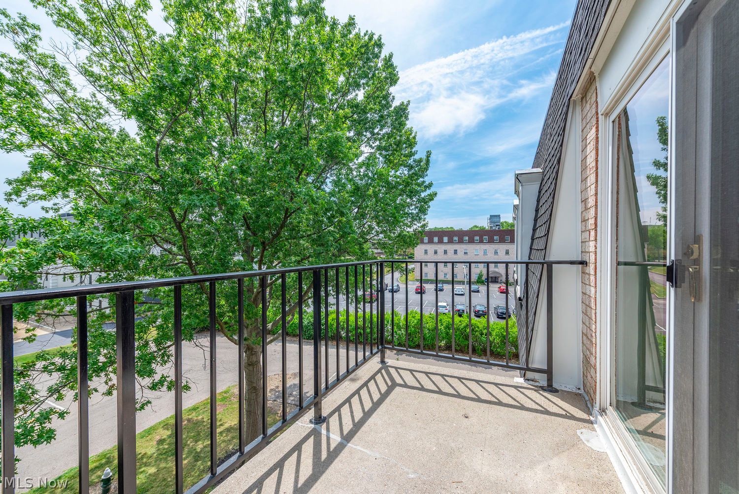 1931 King James Parkway Westlake OH 44145