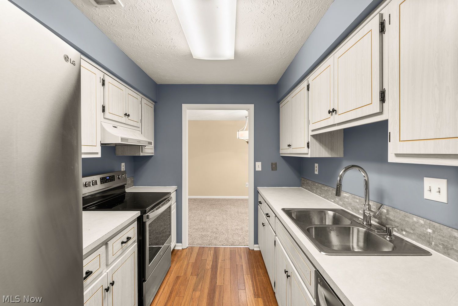 1931 King James Parkway Westlake OH 44145
