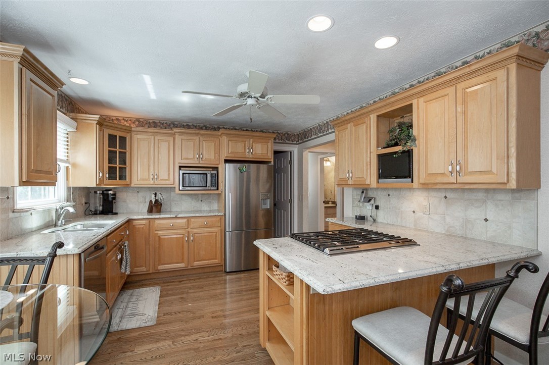 878 Hampton Court Sagamore Hills OH 44067