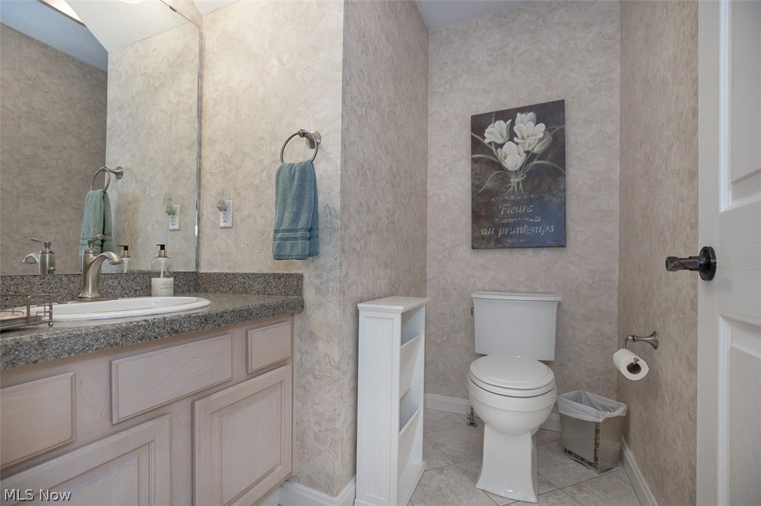 878 Hampton Court Sagamore Hills OH 44067