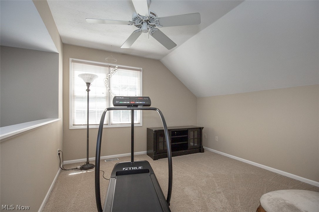 878 Hampton Court Sagamore Hills OH 44067