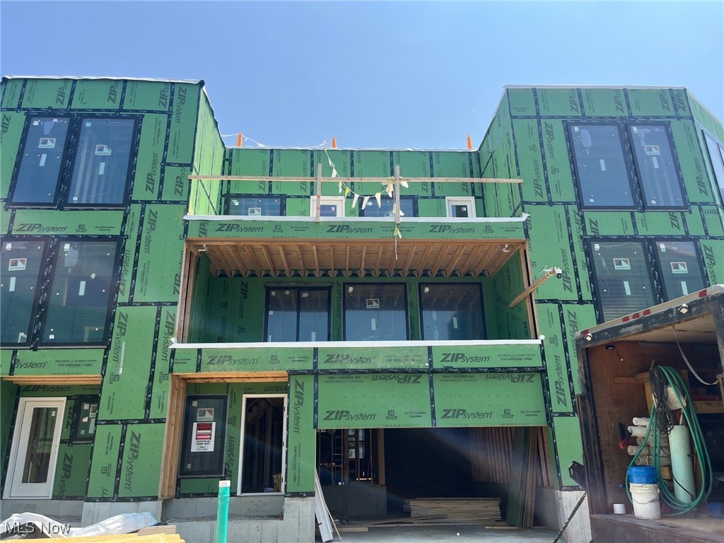 5221 Herman Avenue Cleveland OH 44102