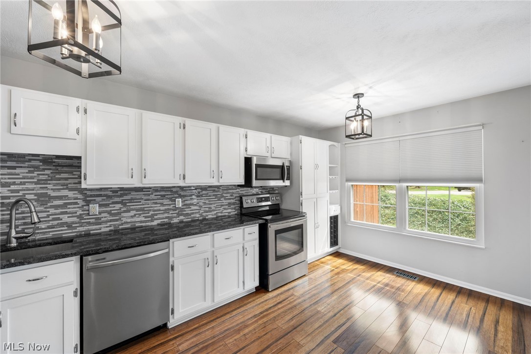 6012 Cabot Court Mentor OH 44060