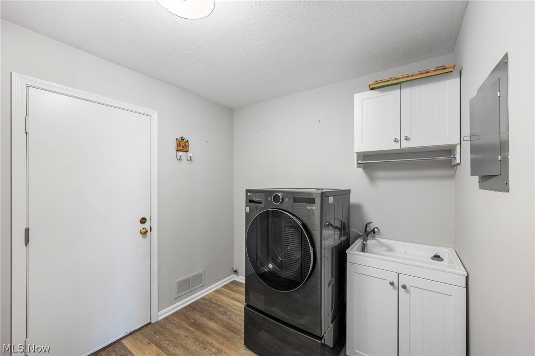 6012 Cabot Court Mentor OH 44060