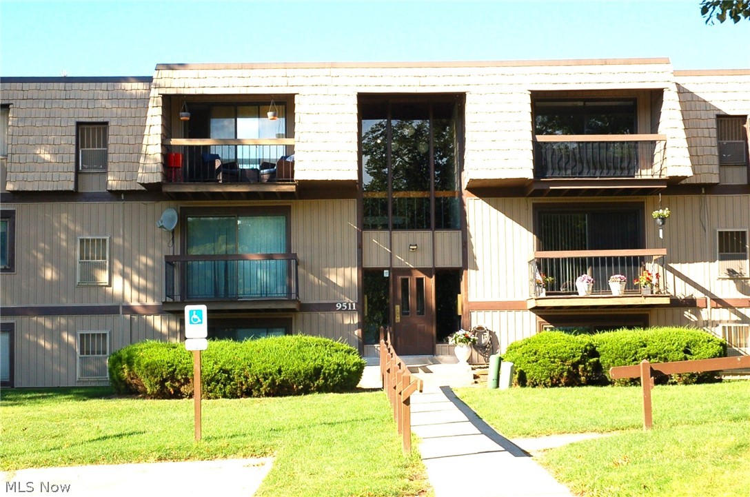 9511 Sunrise Boulevard North Royalton OH 44133