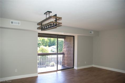 9511 Sunrise Boulevard North Royalton OH 44133