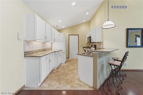 1210 Pebble Chase Circle NE Massillon OH 44646