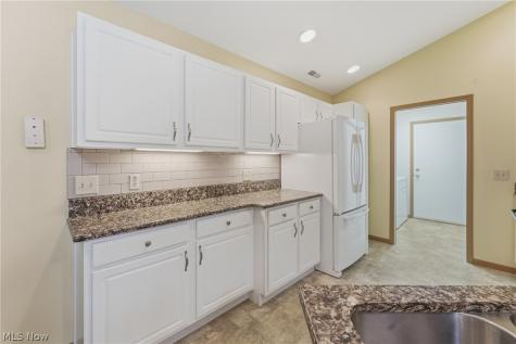 1210 Pebble Chase Circle NE Massillon OH 44646