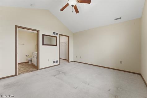 1210 Pebble Chase Circle NE Massillon OH 44646