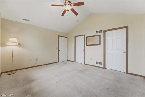 1210 Pebble Chase Circle NE Massillon OH 44646