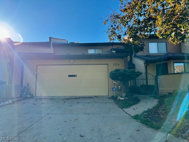Akron OH, 1744 Brookwood Drive