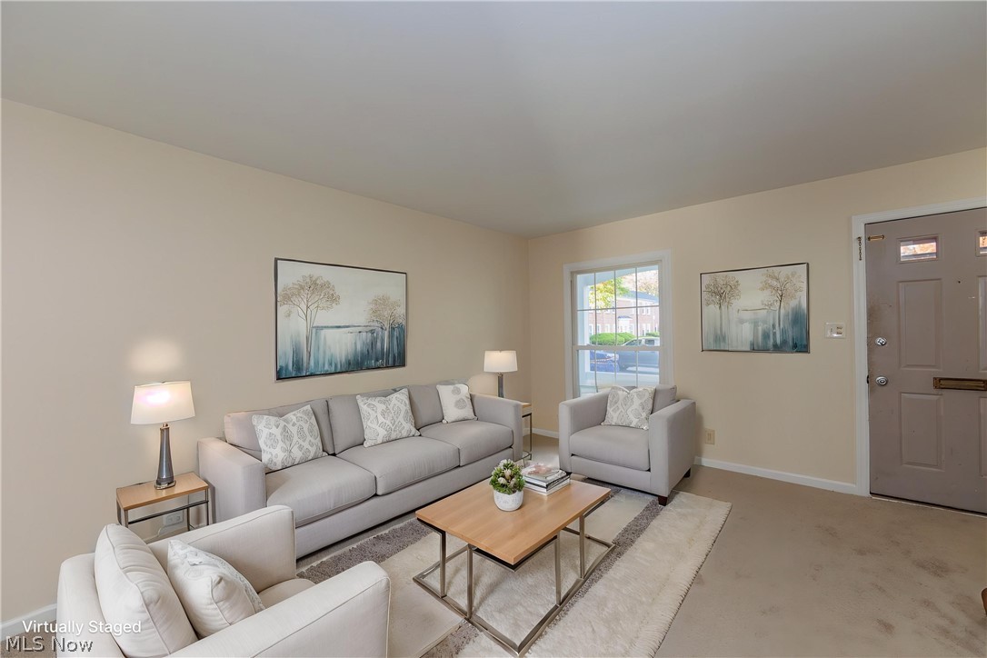 10 Trenton Square Euclid OH 44143