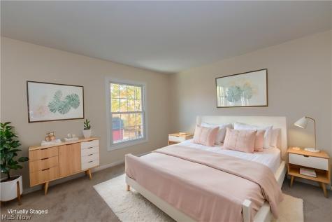 10 Trenton Square Euclid OH 44143