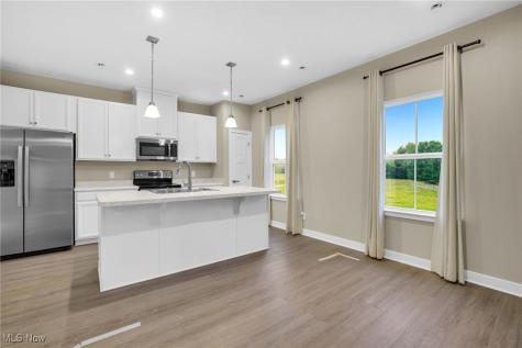 316 E Reno Drive Louisville OH 44641