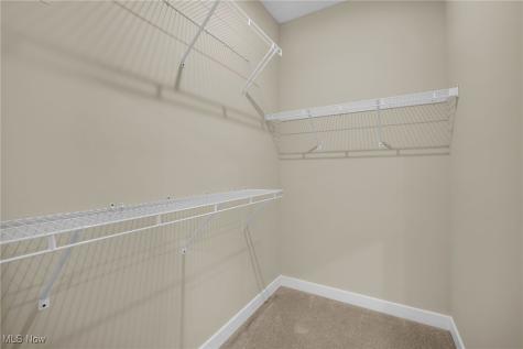 316 E Reno Drive Louisville OH 44641