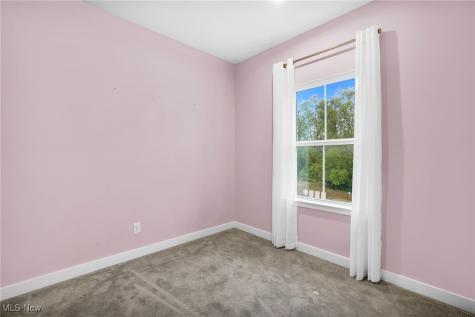 316 E Reno Drive Louisville OH 44641