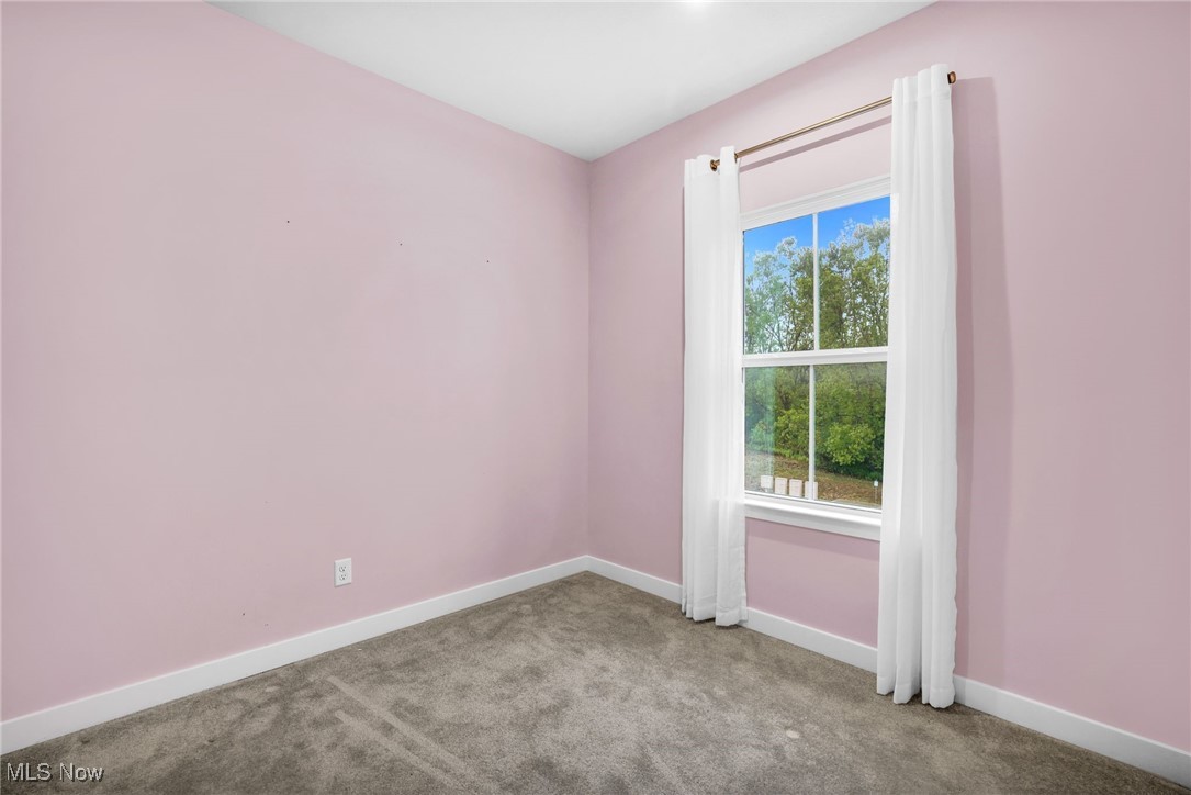 316 E Reno Drive Louisville OH 44641