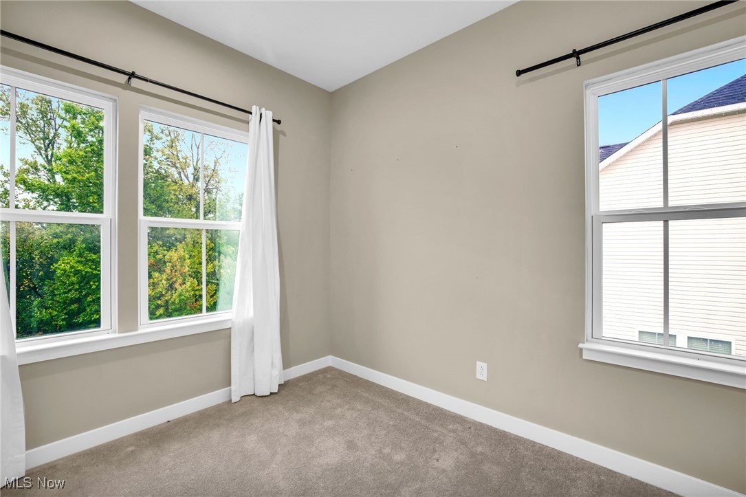 316 E Reno Drive Louisville OH 44641