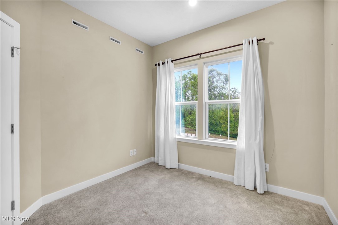 316 E Reno Drive Louisville OH 44641