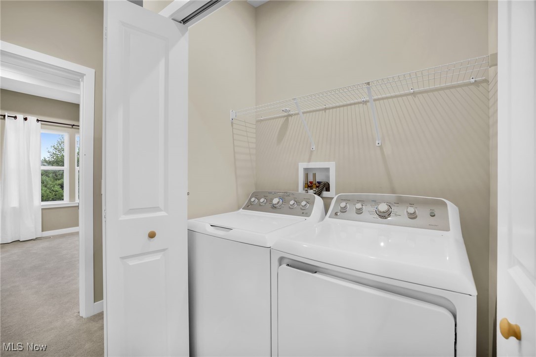 316 E Reno Drive Louisville OH 44641