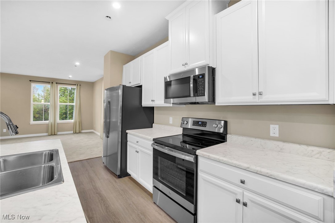 316 E Reno Drive Louisville OH 44641