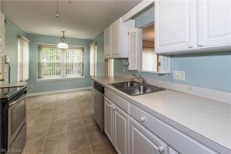 3513 E Prescott Circle Cuyahoga Falls OH 44223