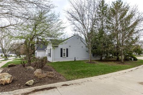 3513 E Prescott Circle Cuyahoga Falls OH 44223
