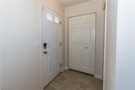 3513 E Prescott Circle Cuyahoga Falls OH 44223