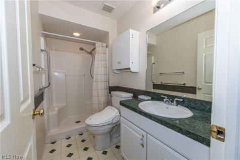 3513 E Prescott Circle Cuyahoga Falls OH 44223